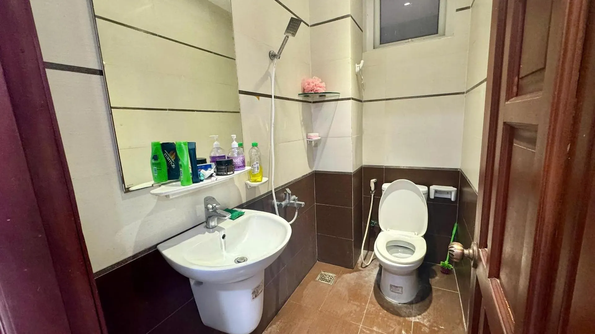 Aparthotel Dlux Hat Giang Ho Chi Minh City