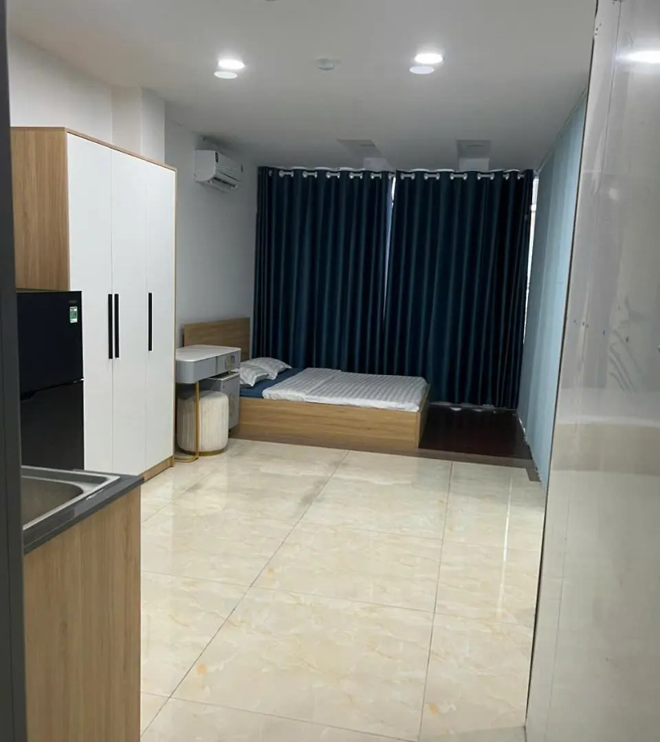 Dlux Hat Giang Ho Chi Minh City Vietnam