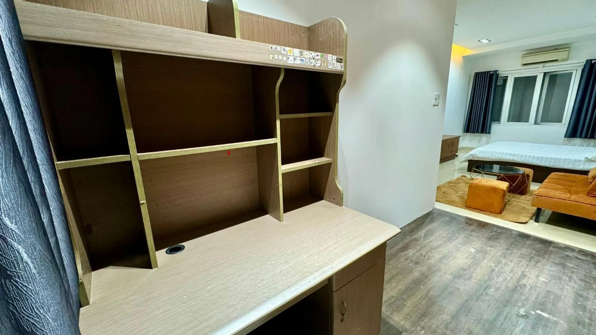 Aparthotel Dlux Hat Giang Ho Chi Minh City